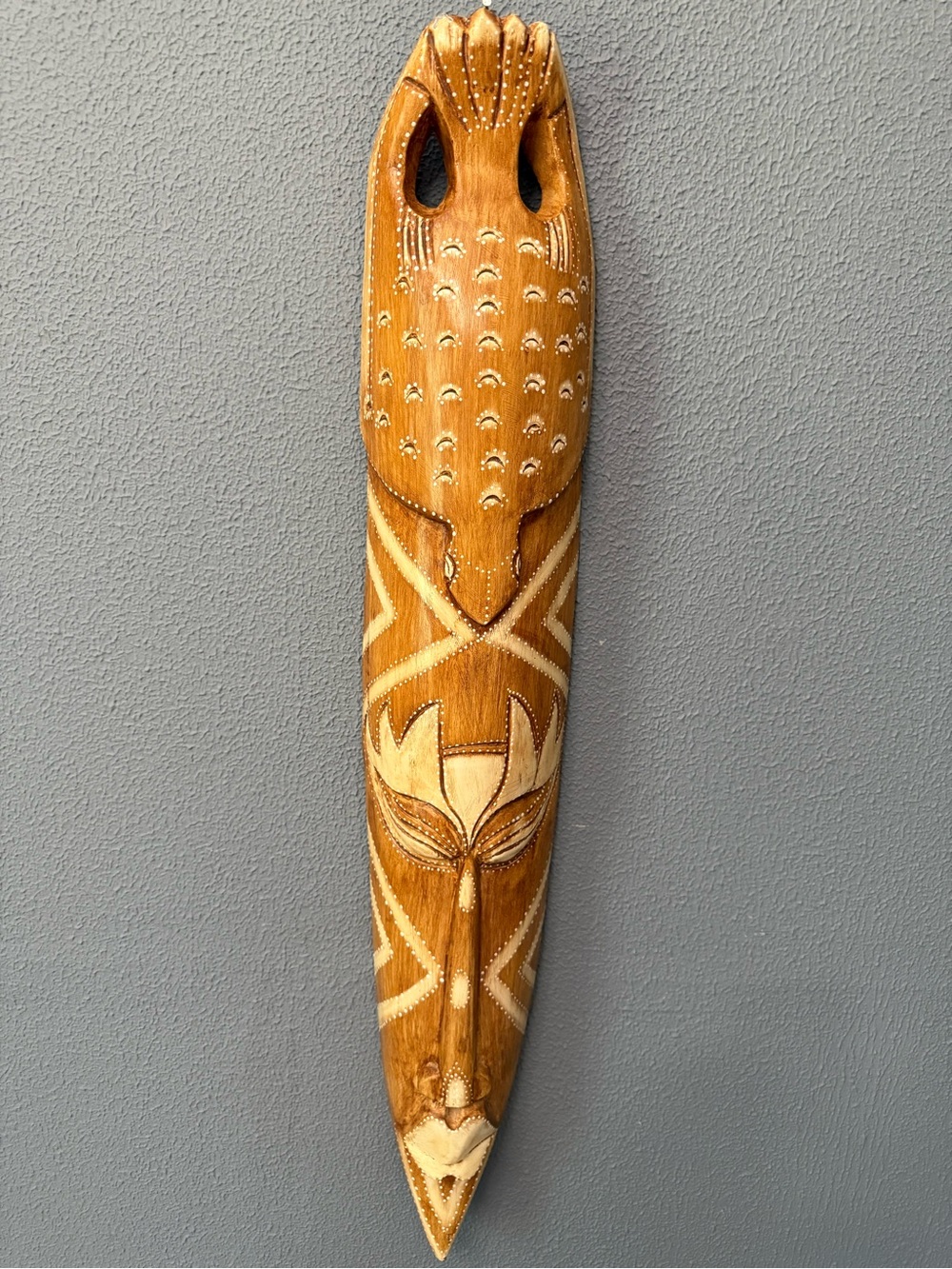 Hand-Carved Wooden Tribal Mask Wall Art – Natural Brown